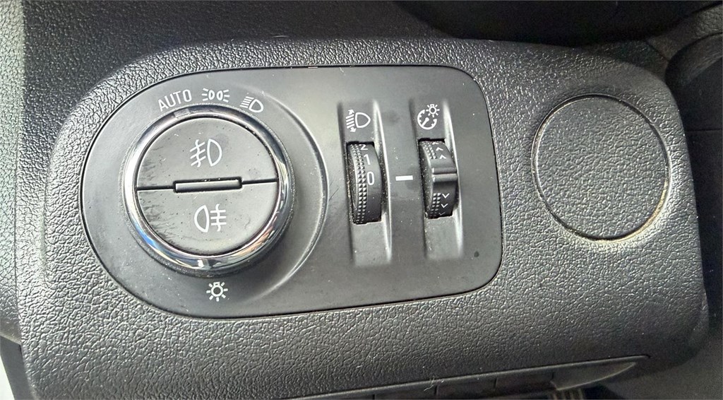 Foto 8 OPEL-COMBO M CARGO MT5 S&S 93LTR