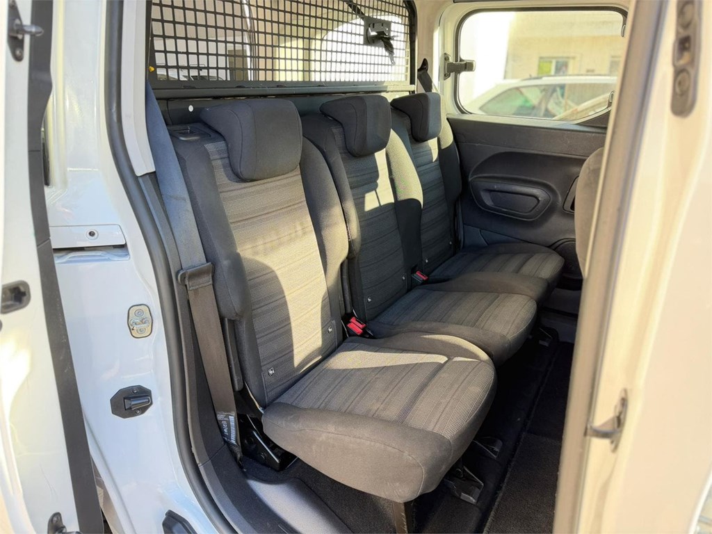 Foto 15 OPEL-COMBO M COMBI 5 6LZS