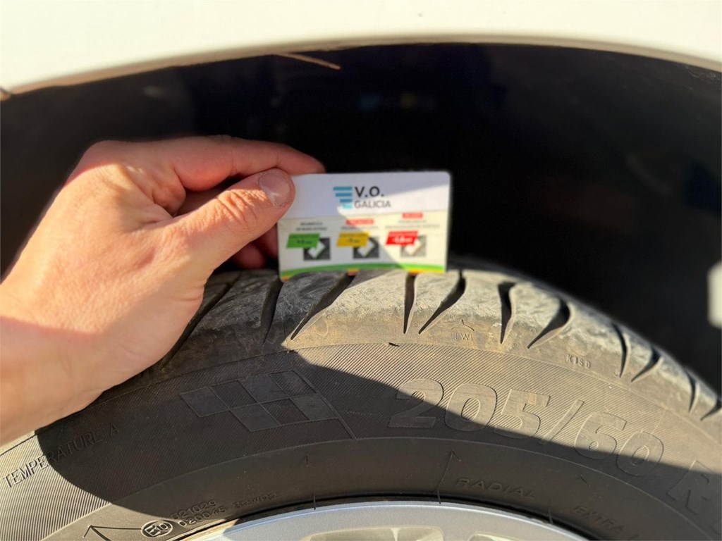 Foto 22 OPEL-COMBO M COMBI 5 6LZS