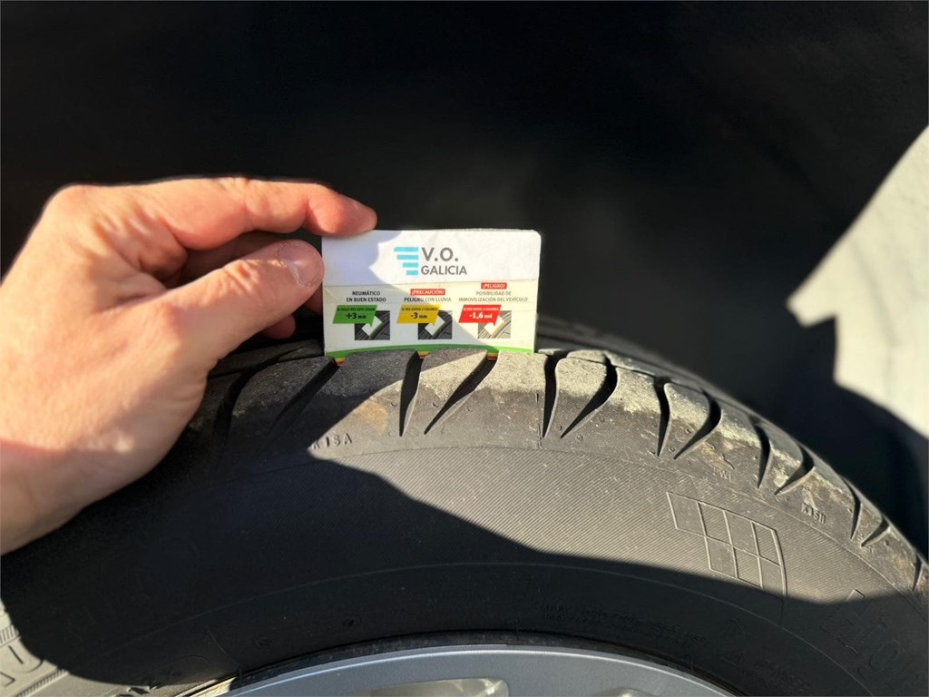 Foto 23 OPEL-COMBO M COMBI 5 6LZS