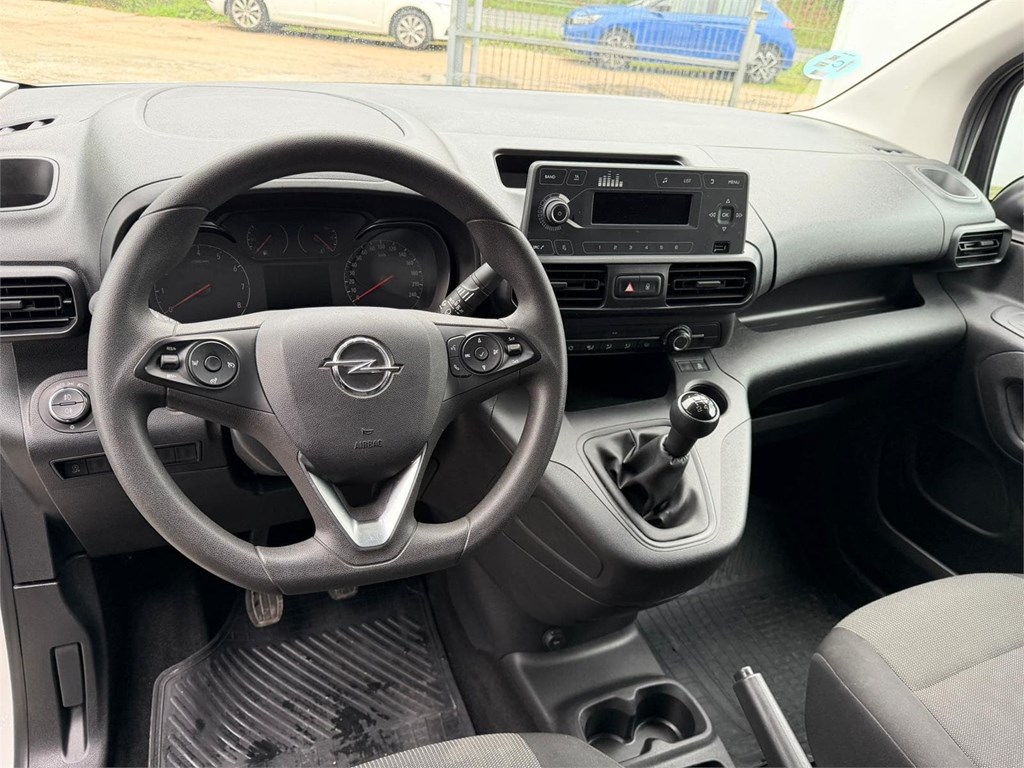 Foto 15 OPEL-COMBO VAN M 23LSW