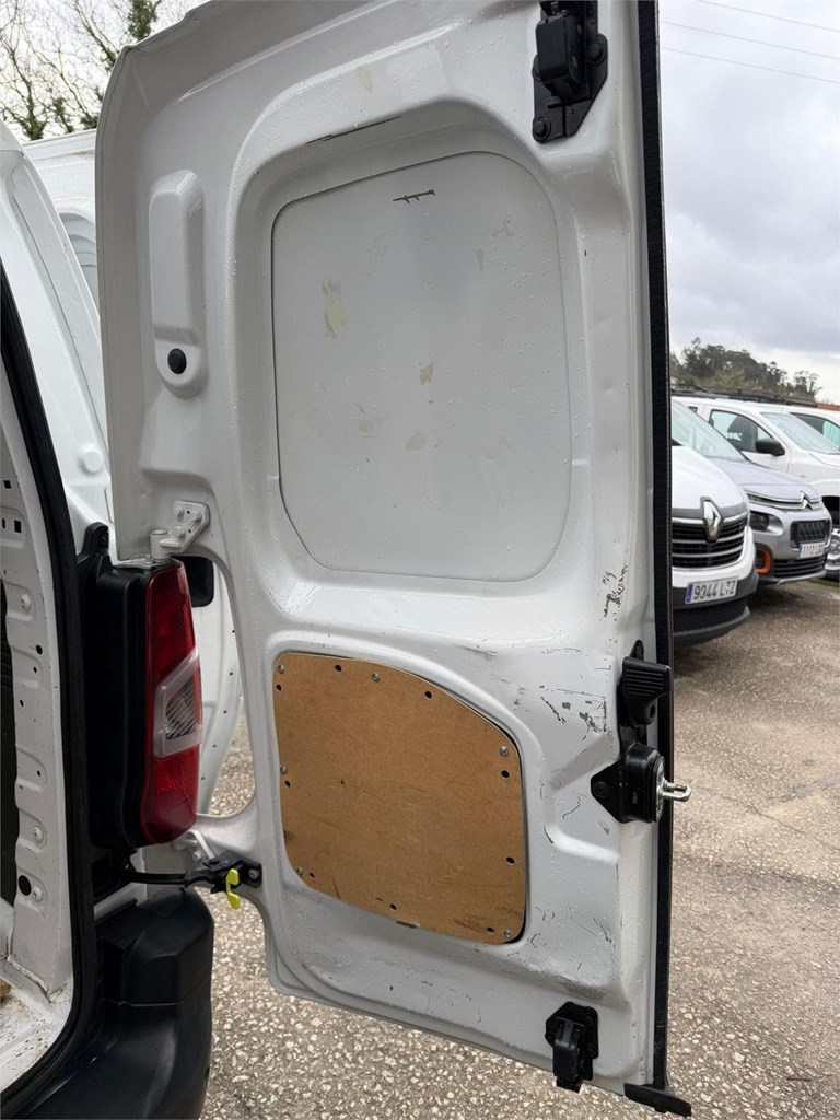 Foto 34 OPEL-COMBO VAN M 23LSW