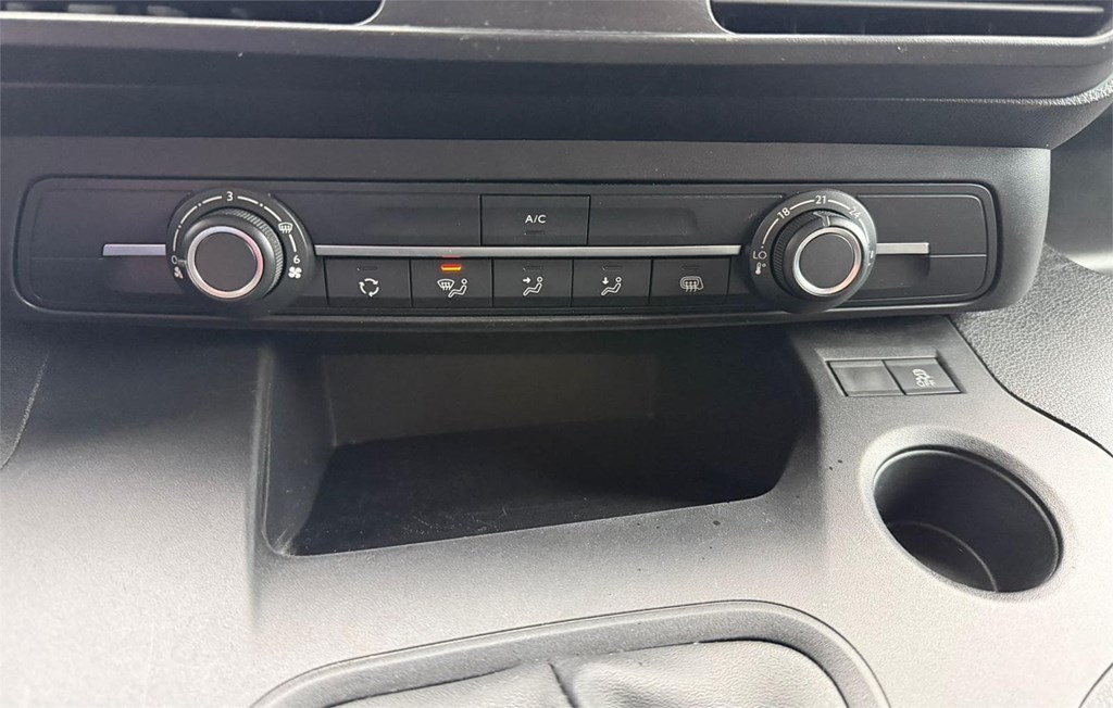 Foto 18 OPEL-COMBO VAN M MT5 23LSW