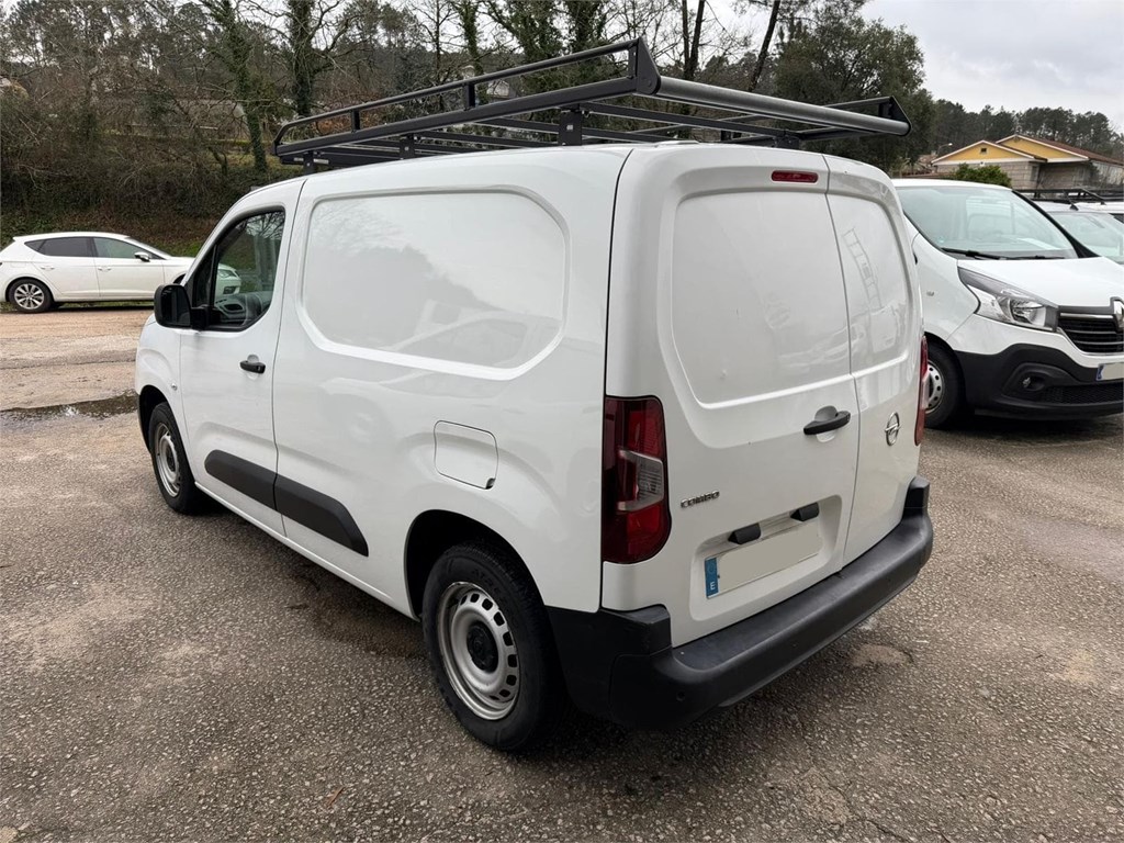 Foto 3 OPEL-COMBO VAN M MT5 23LSW