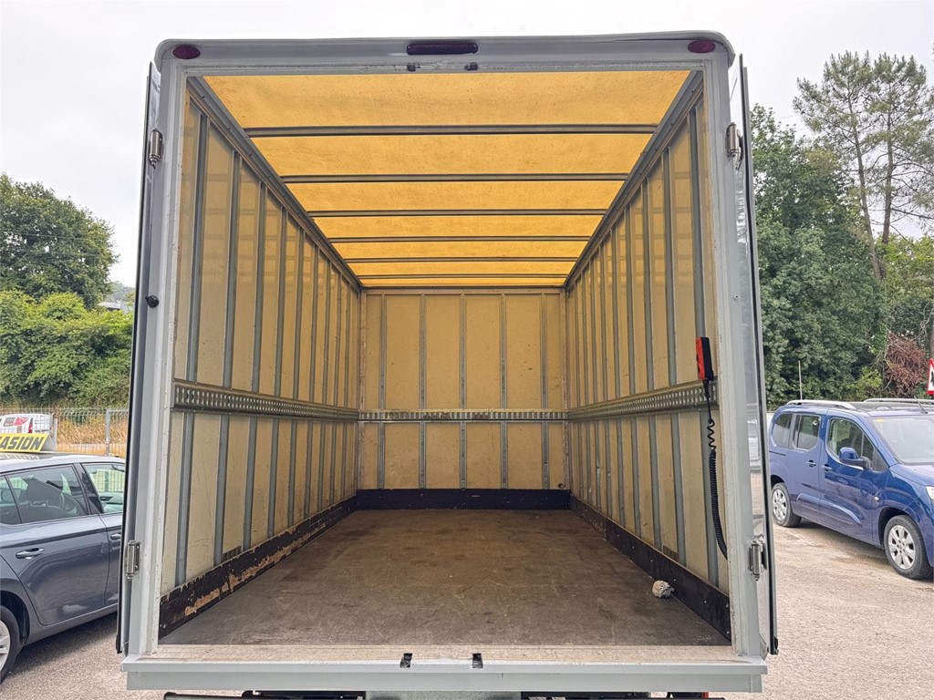 Foto 5 PEUGEOT-BOXER CAJA 335  ELEVADOR 18M