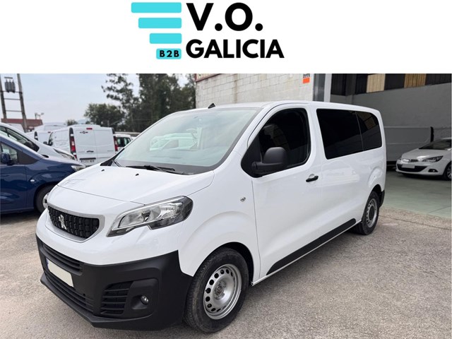Peugeot-Expert Combi 6 plazas de ocasión para profesionales