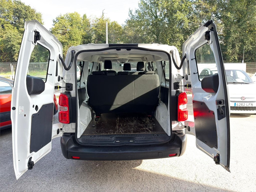 Foto 12 PEUGEOT-EXPERT LONG  COMBI 9 PLAZAS 8LXS