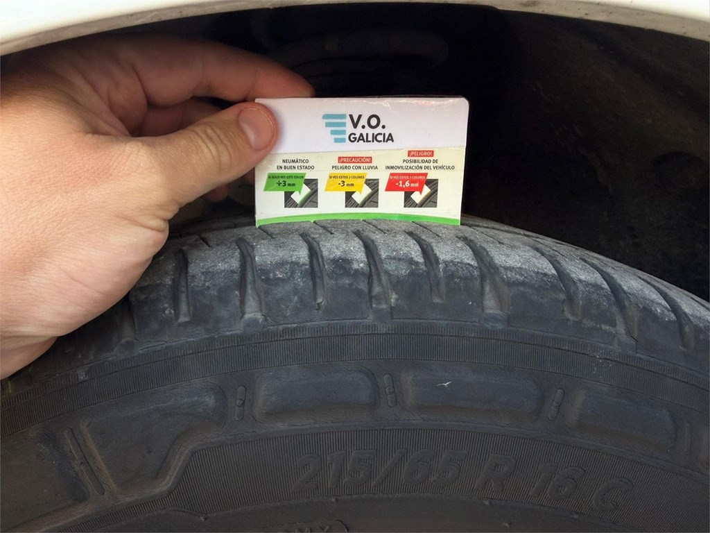 Foto 15 PEUGEOT-EXPERT LONG  COMBI 9 PLAZAS 8LXS