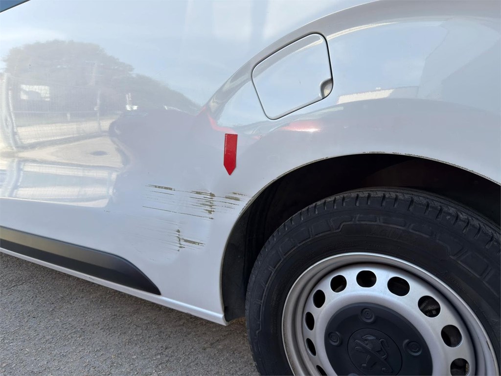 Foto 20 PEUGEOT-EXPERT LONG  COMBI 9 PLAZAS 8LXS