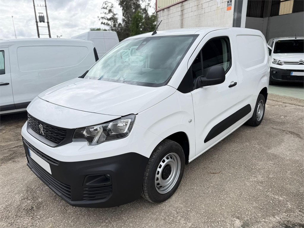 Foto 1 PEUGEOT-PARTNER M PREMIUM 44LTX