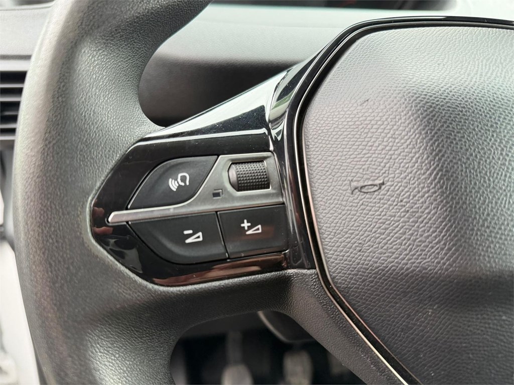 Foto 8 PEUGEOT-PARTNER M PREMIUM 44LTX