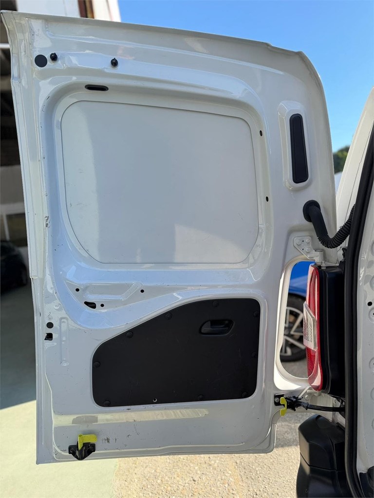 Foto 29 PEUGEOT-PARTNER MODUWORK 3P AUTOMATICA 7LVH