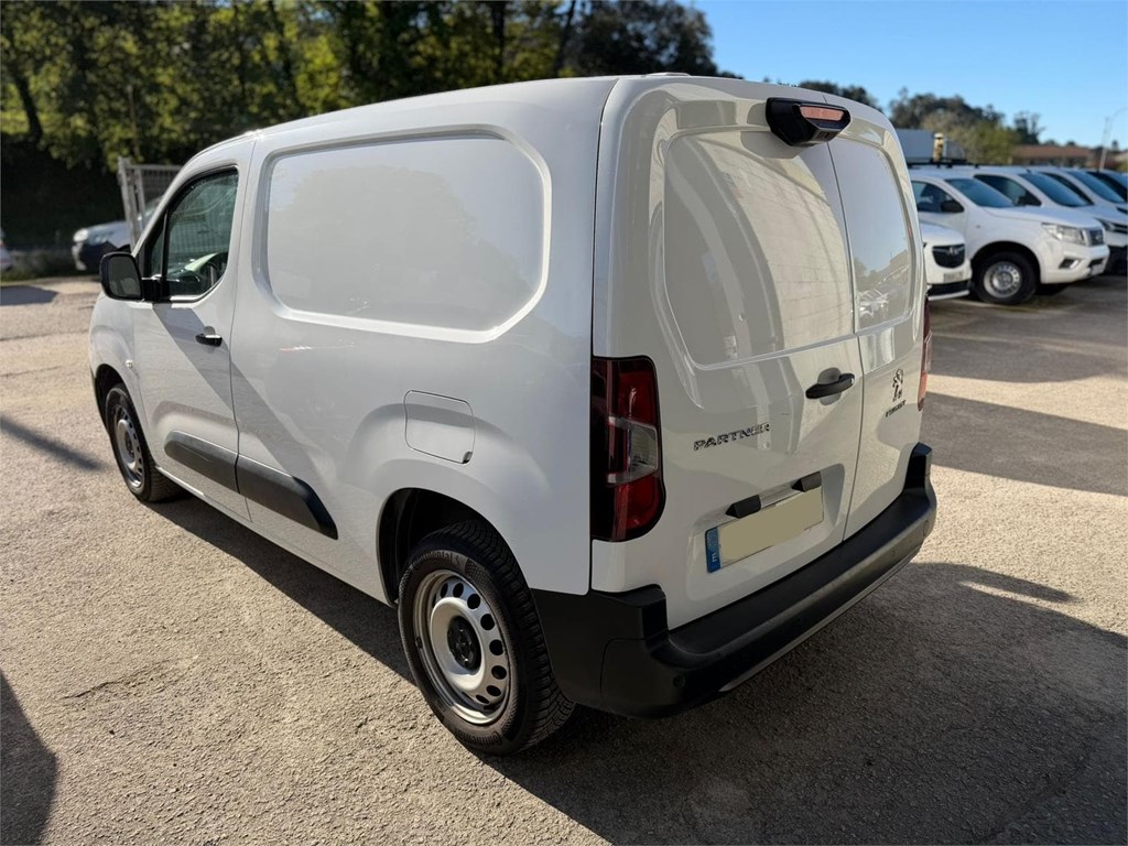 Foto 3 PEUGEOT-PARTNER MODUWORK 3P AUTOMATICA 7LVH