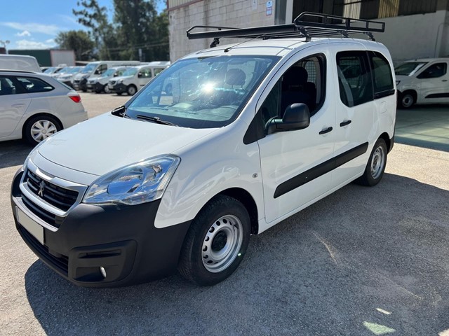 PEUGEOT-PARTNER TEPPE COMBI 