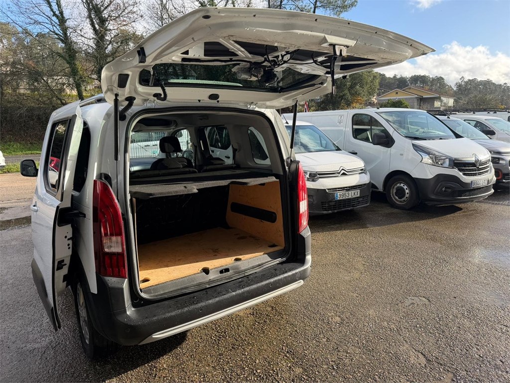 Foto 23 PEUGEOT-RIFTER ALLURE PACK COMBI 5 LTK