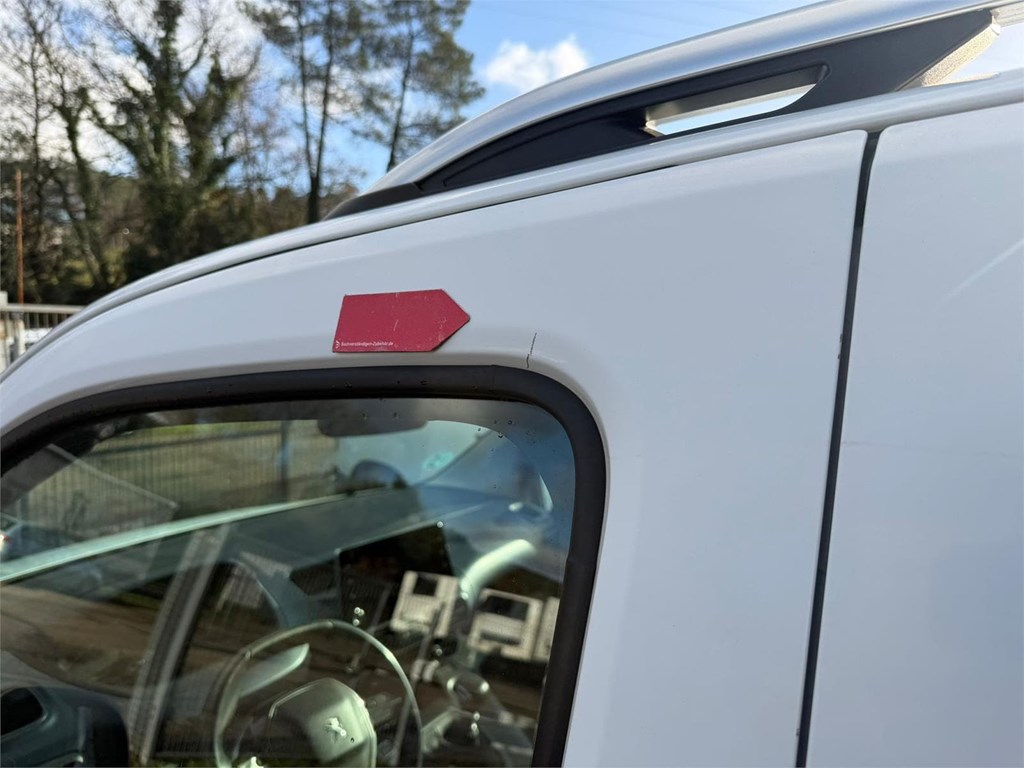 Foto 30 PEUGEOT-RIFTER ALLURE PACK COMBI 5 LTK