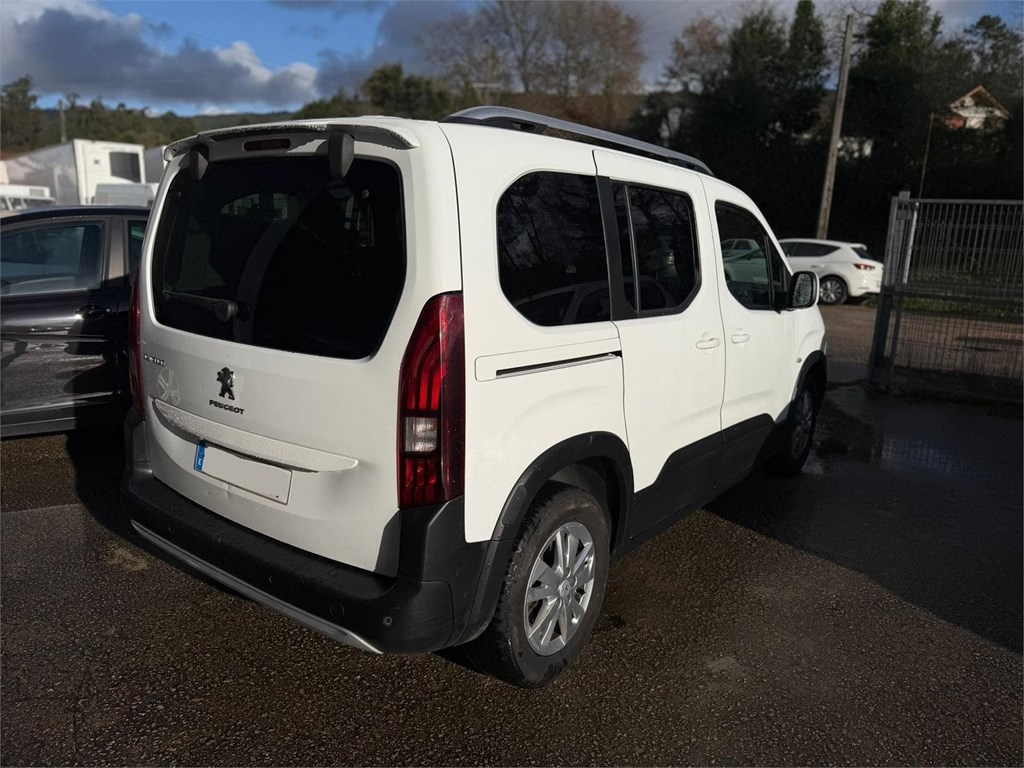 Foto 4 PEUGEOT-RIFTER ALLURE PACK COMBI 5 LTK