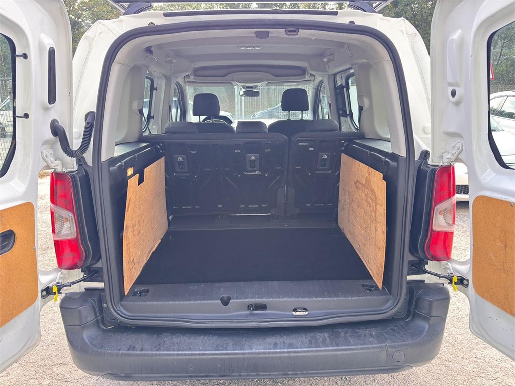 Foto 14 PEUGEOT-RIFTER COMBI 5 4LNT