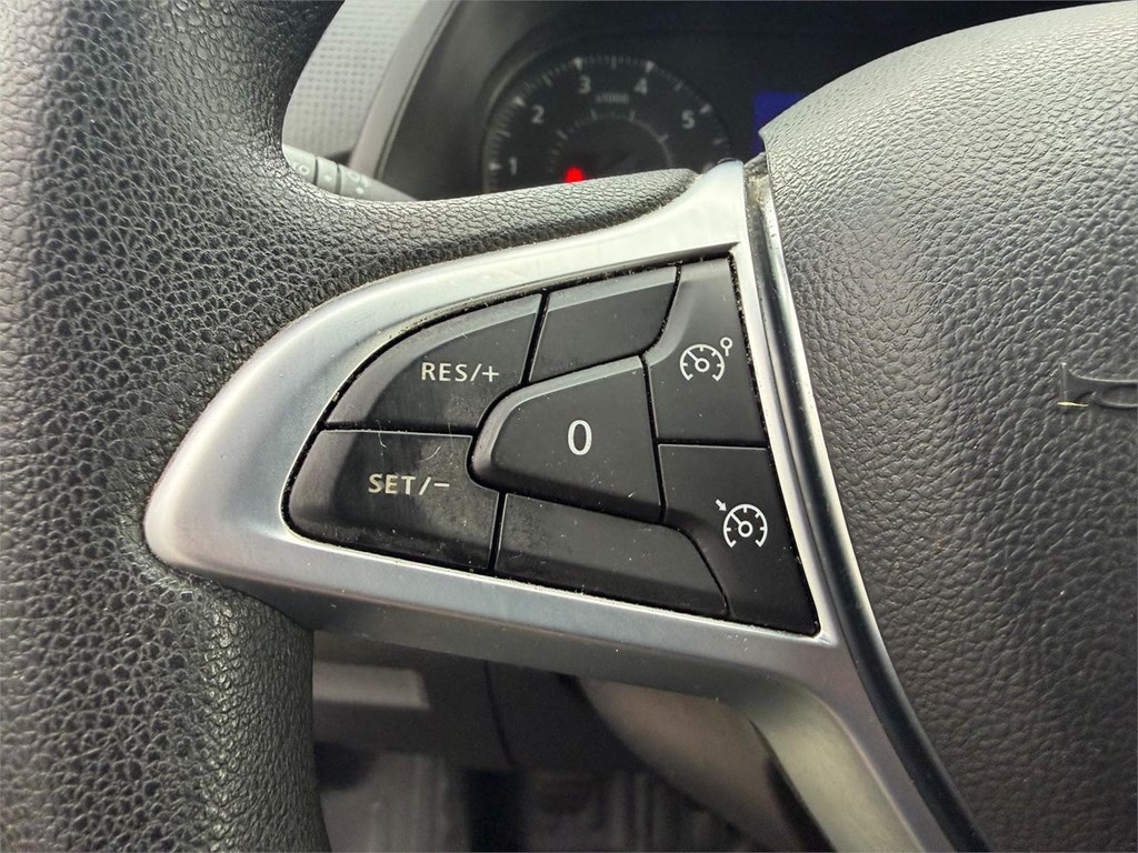 Foto 12 RENAULT-EXPRESS FURGÓN TALLER 4LYV