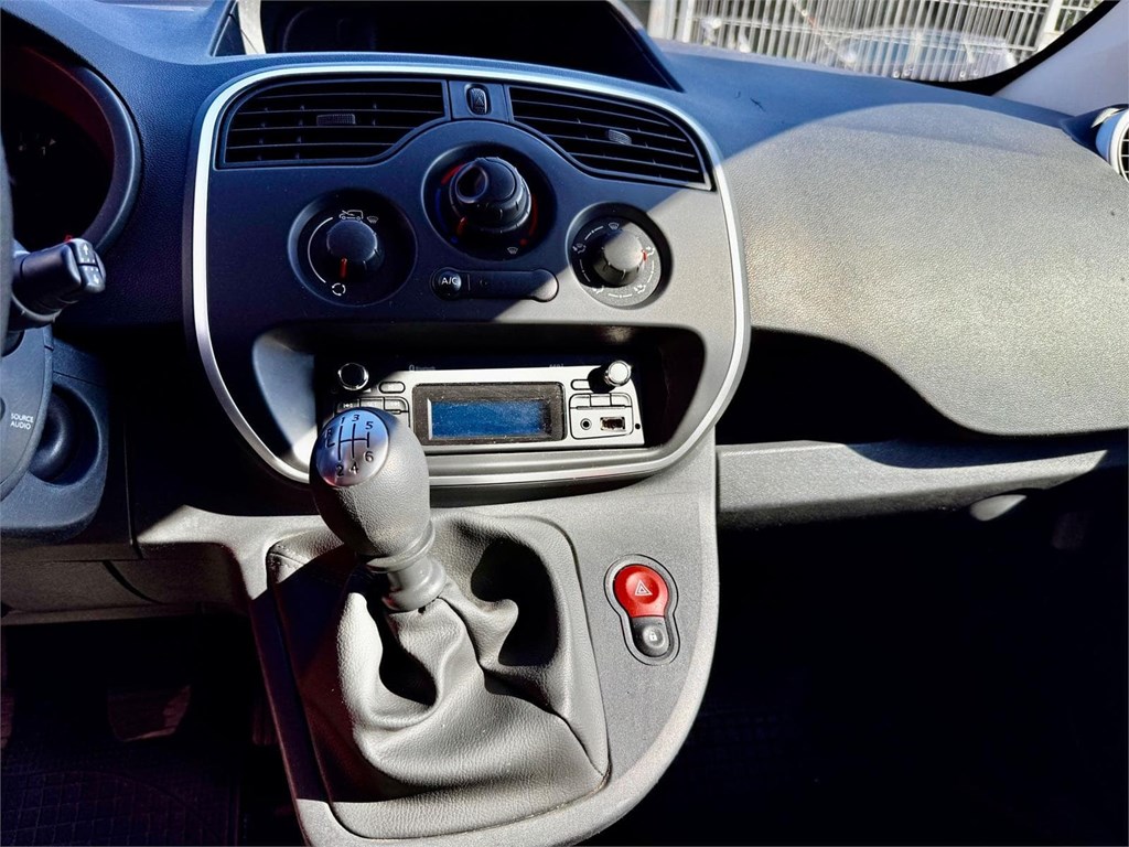 Foto 12 RENAULT-KANGOO  3 PLAZAS 8LGR