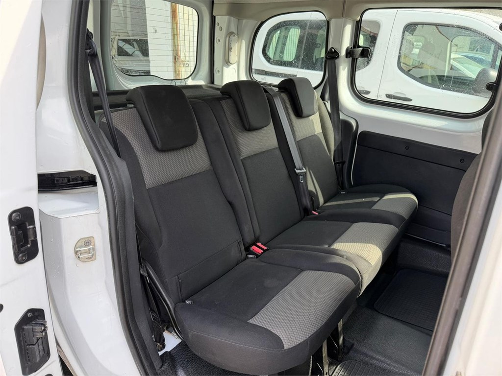 Foto 7 RENAULT-KANGOO COMBI 5 5LBD