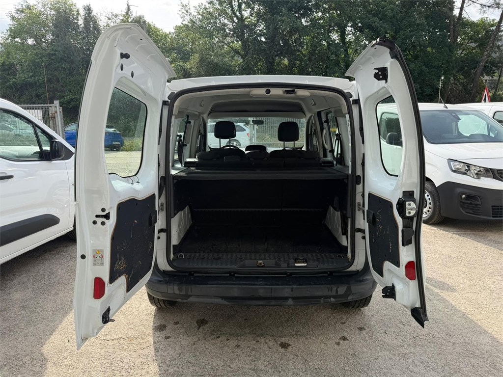 Foto 9 RENAULT-KANGOO COMBI 5 5LBD