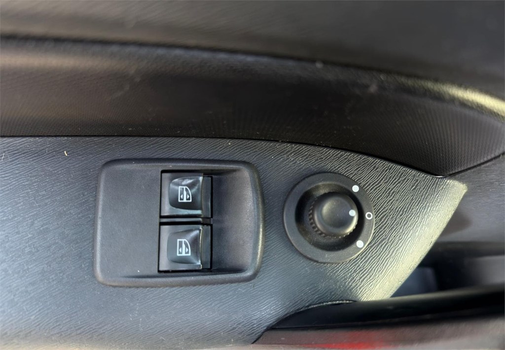 Foto 9 RENAULT-KANGOO COMBI 5 76LPK