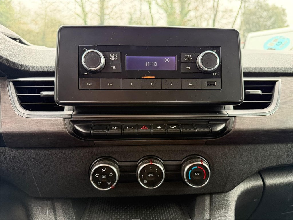 Foto 11 RENAULT-KANGOO COMBI 5 LVP