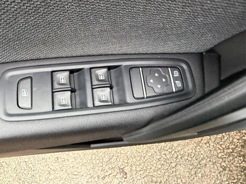 Foto 6 RENAULT-KANGOO COMBI 5 LVP