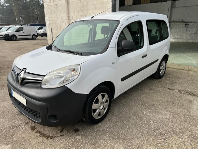 RENAULT-KANGOO COMBI 5