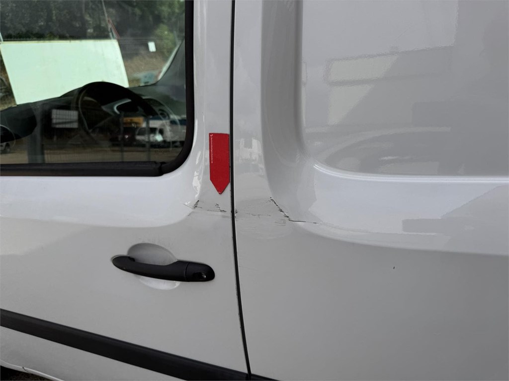 Foto 22 RENAULT-KANGOO FURGÓN CERRADO  03LMN