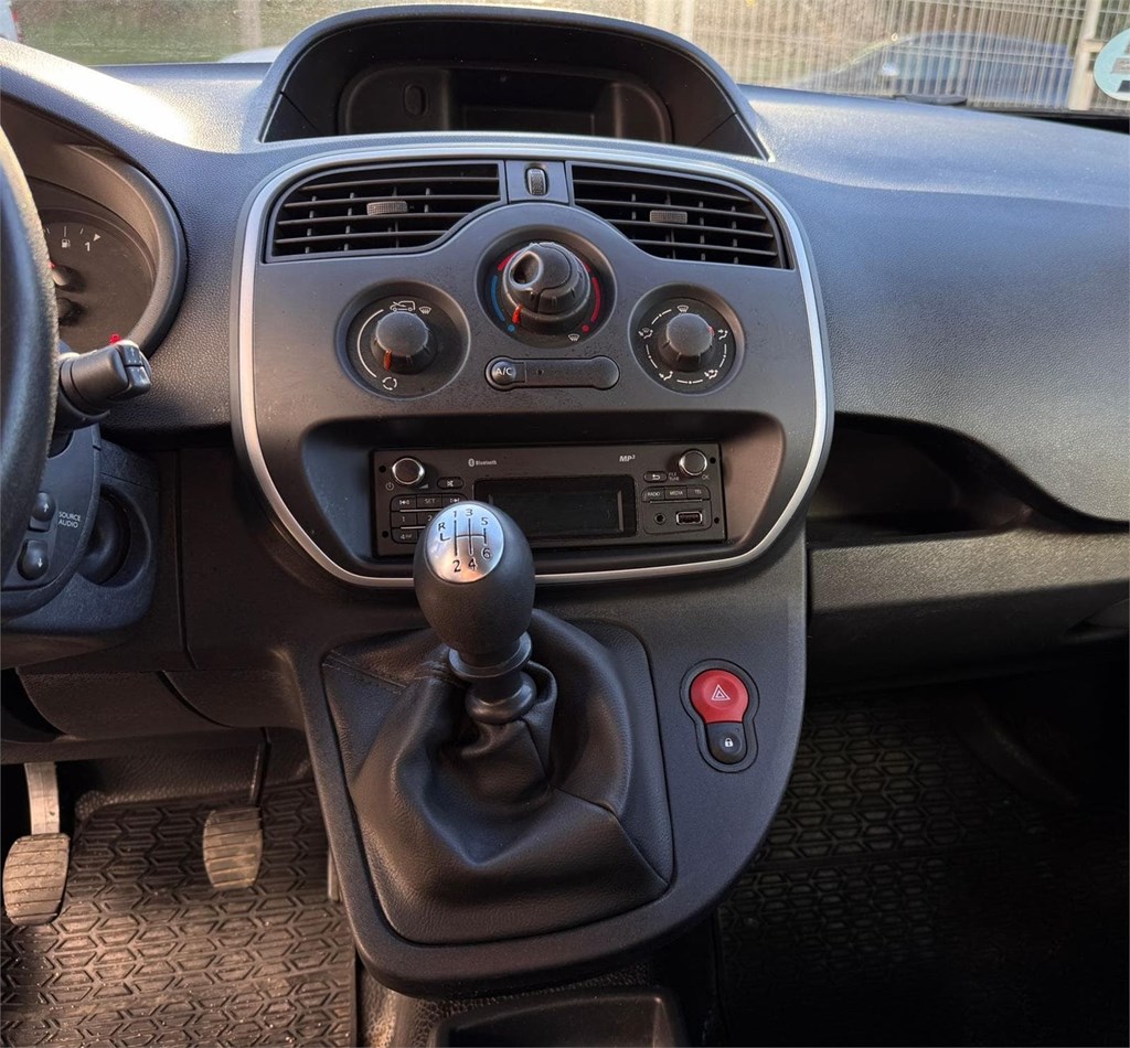 Foto 7 RENAULT-KANGOO FURGÓN CERRADO 3LJX