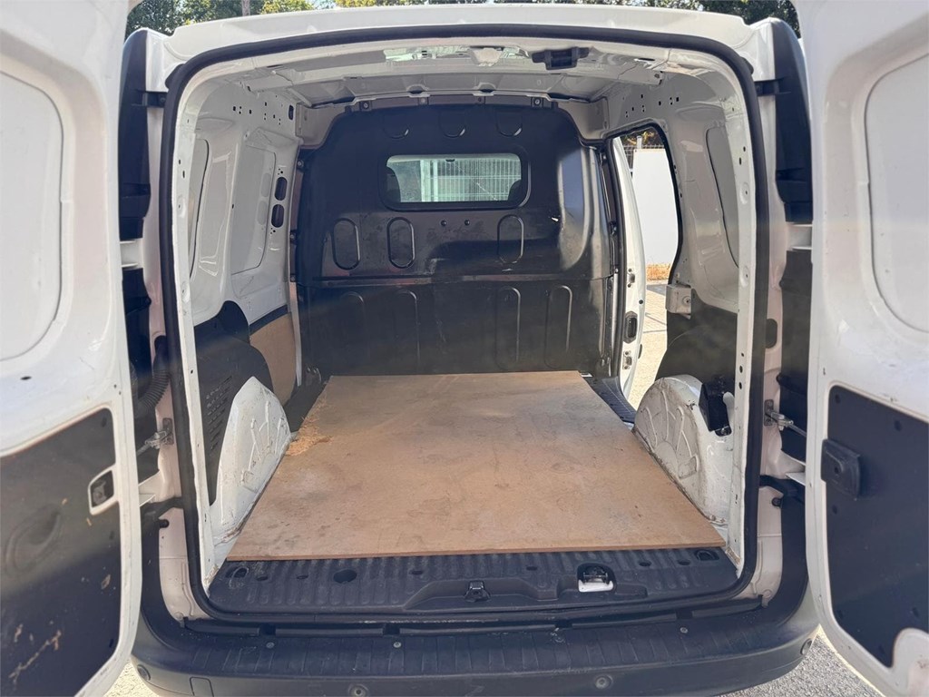 Foto 14 RENAULT-KANGOO FURGÓN CERRADO 3LNX