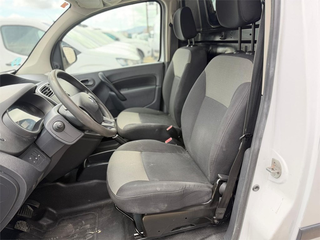 Foto 12 RENAULT-KANGOO FURGÓN CERRADO 73LRD
