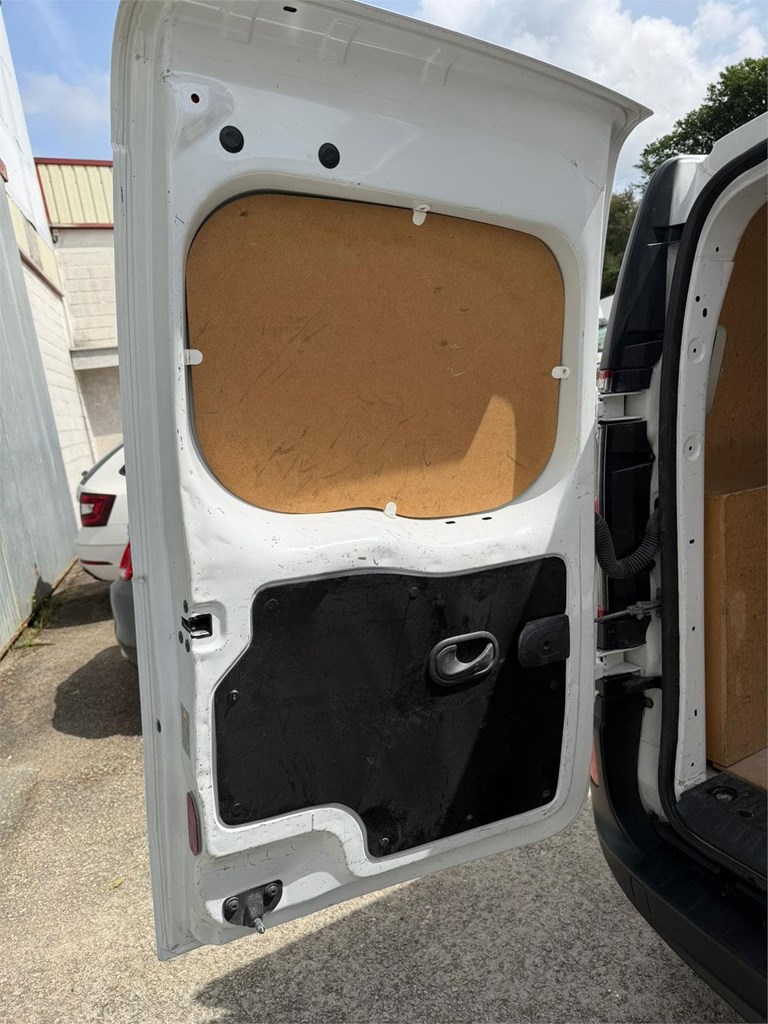 Foto 19 RENAULT-KANGOO FURGÓN CERRADO 73LRD