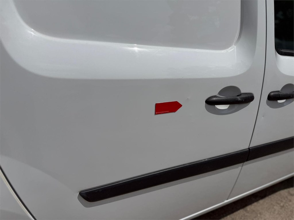 Foto 29 RENAULT-KANGOO FURGÓN CERRADO 73LRD