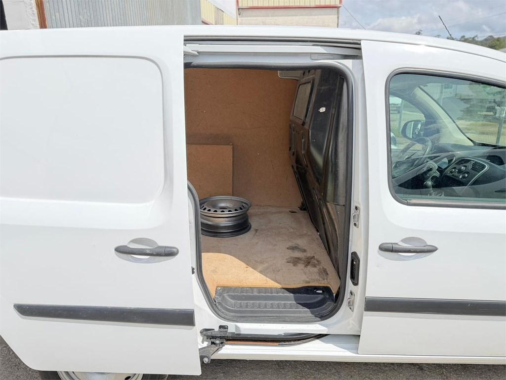 Foto 6 RENAULT-KANGOO FURGÓN CERRADO 73LRD