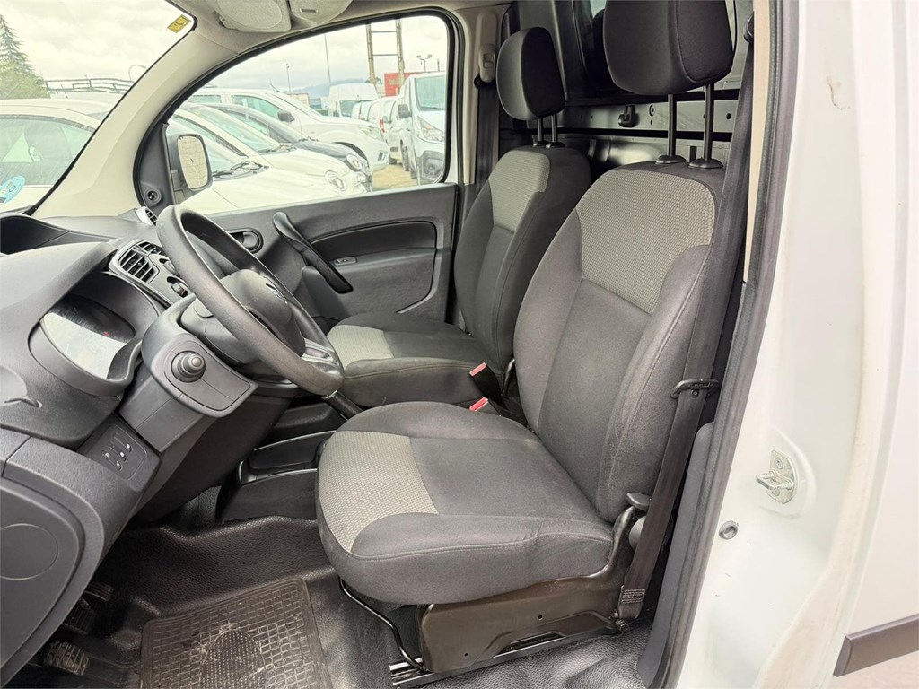 Foto 10 RENAULT-KANGOO FURGÓN CERRADO 7LDV