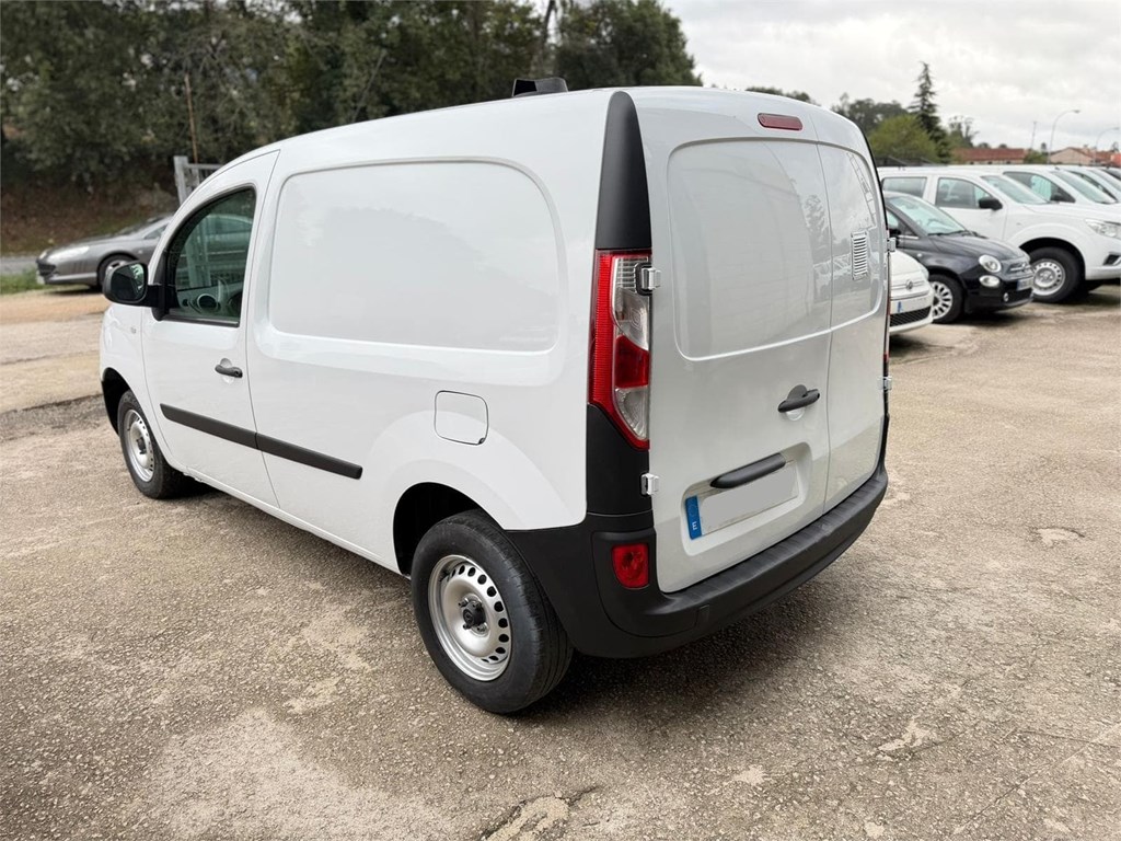 Foto 3 RENAULT-KANGOO FURGÓN CERRADO 7LDV