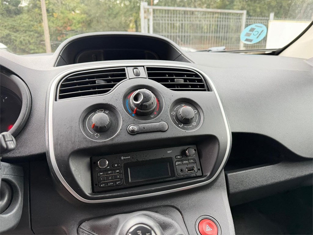 Foto 8 RENAULT-KANGOO FURGÓN CERRADO 7LDV