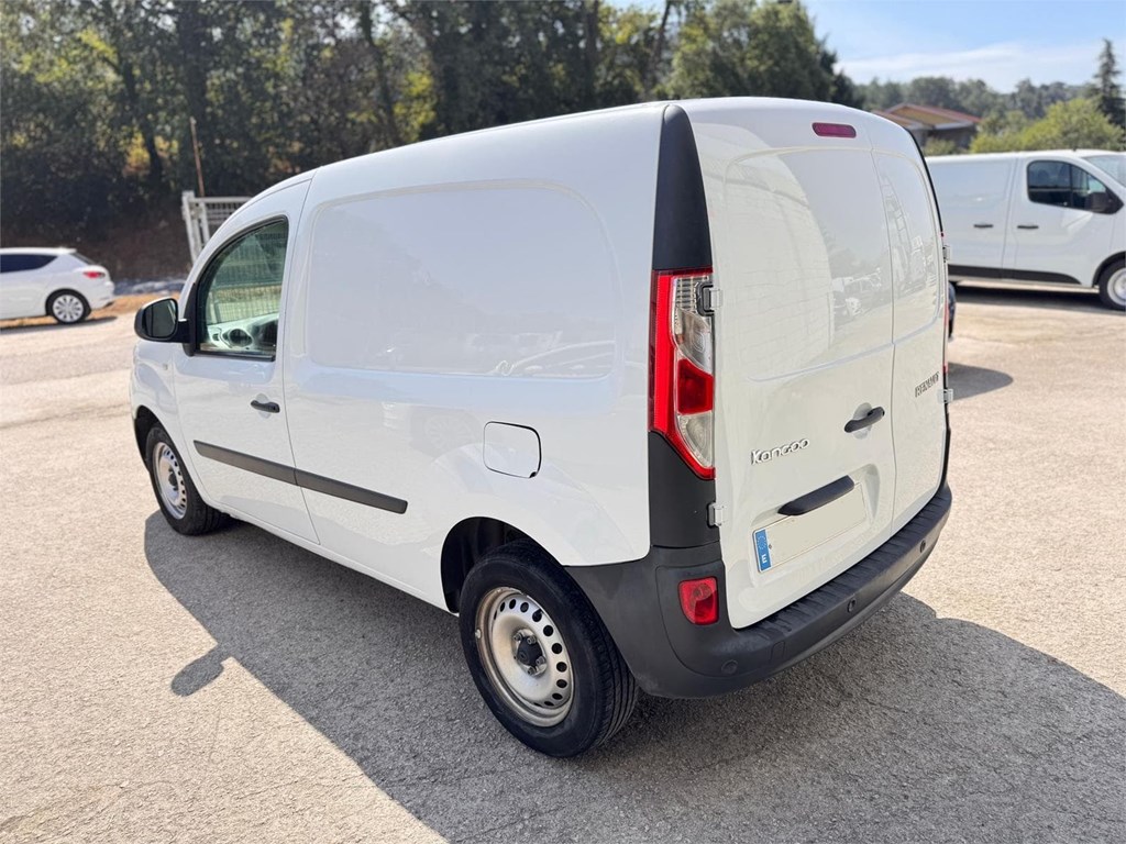 Foto 4 RENAULT-KANGOO FURGÓN CERRADO LPY