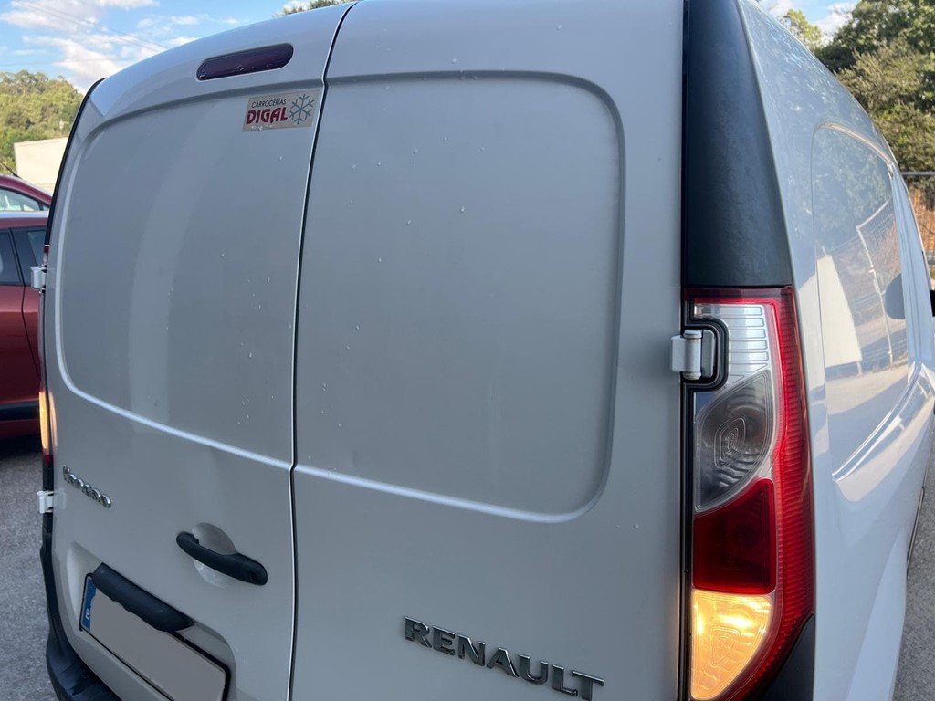 Foto 13 RENAULT-KANGOO FURGON ISOTERMO 