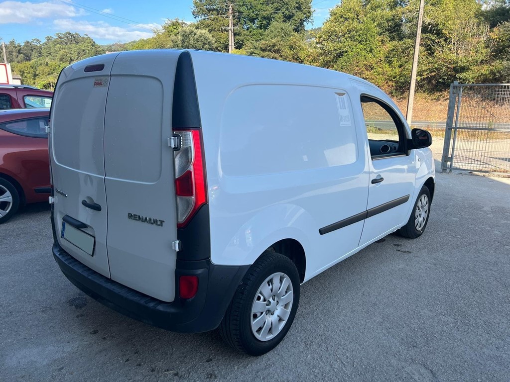 Foto 4 RENAULT-KANGOO FURGON ISOTERMO 