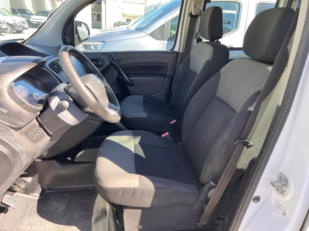 Foto 5 RENAULT-KANGOO MAXI FURGON 