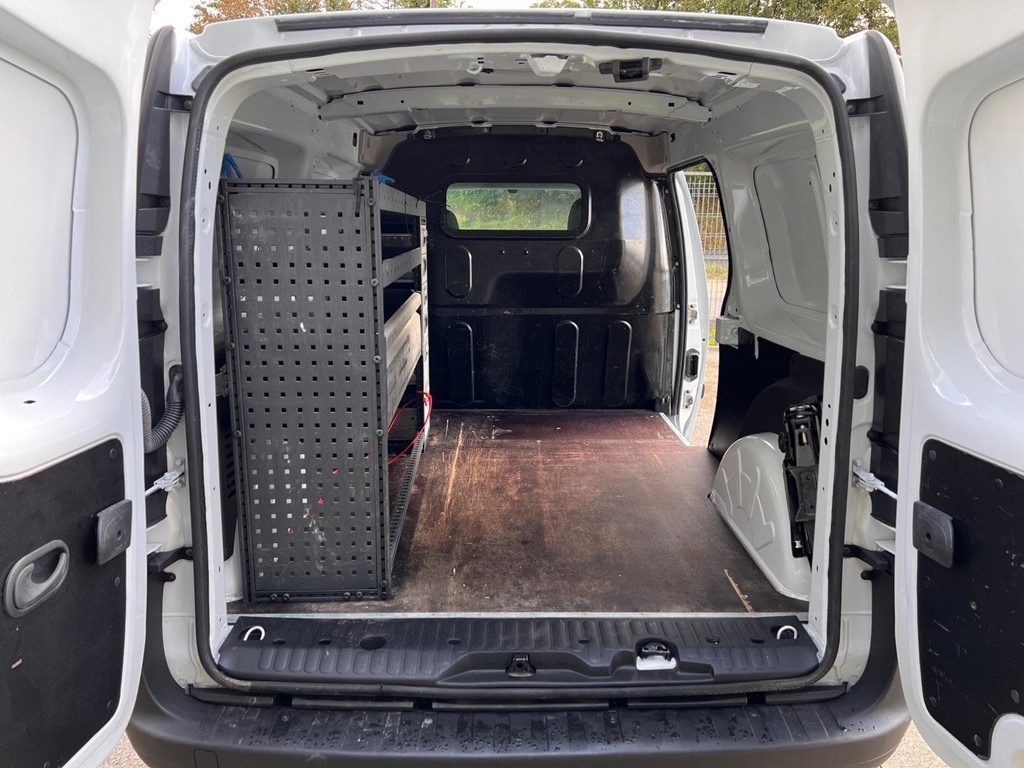 Foto 12 RENAULT-KANGOO MAXI FURGON  