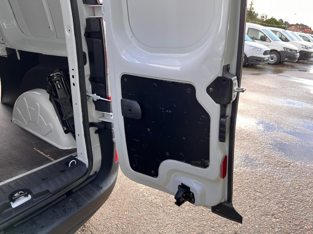 Foto 16 RENAULT-KANGOO MAXI FURGON  