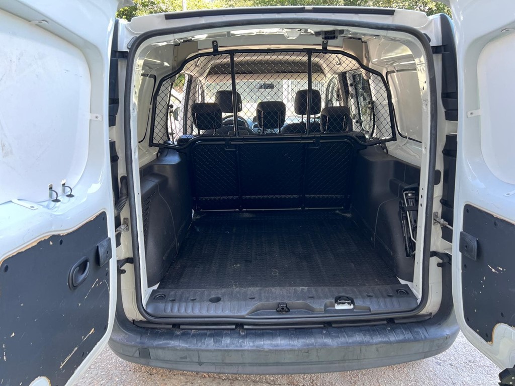 Foto 7  RENAULT-KANGOO MAXI