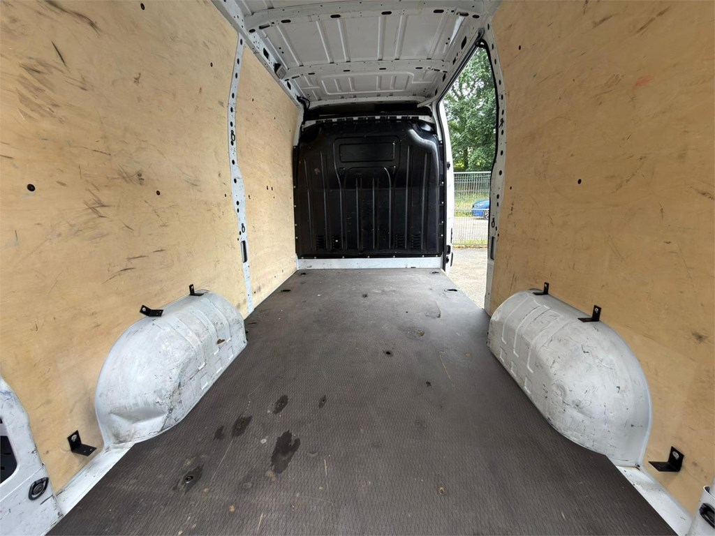 Foto 25 RENAULT-MASTER 35 L2H2 9MRP