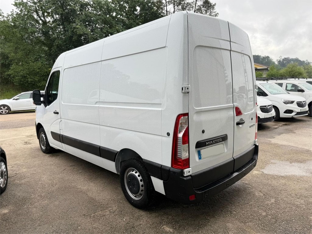 Foto 3 RENAULT-MASTER 35 L2H2 9MRP