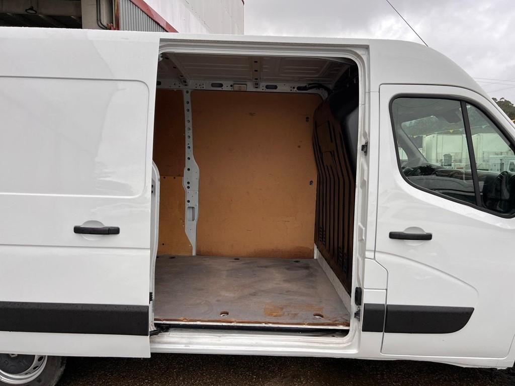 Foto 17 RENAULT-MASTER L2H2